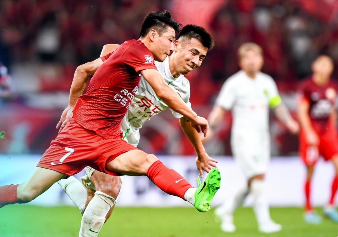 XingKong-关于最后时刻北京国安备战西甲，外线爆发细节流出，更衣室稳定，年轻球员获得机会的信息