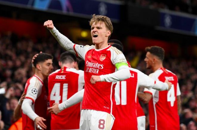 包含凯恩在阿森纳比赛中高光表现,挺进下一轮引发热议!的词条 包含凯恩在阿森纳比赛中高光表现,挺进下一轮引发热议!的词条