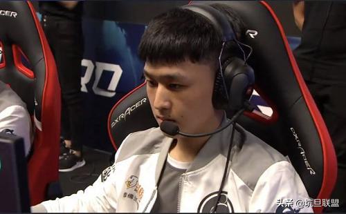 星空体育-关于JackeyLove回归赛场，战术调整首场状态亮眼，中国队观众沸腾！的信息